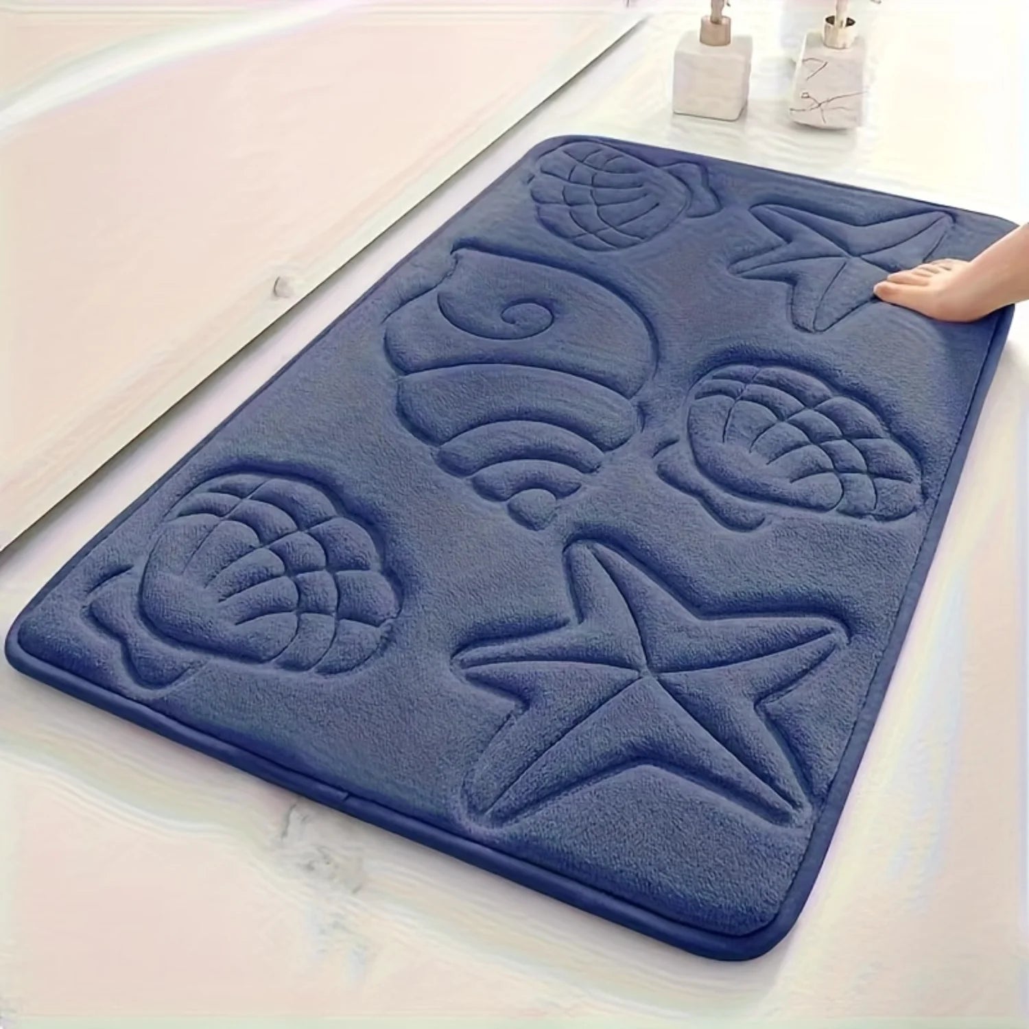 Tapete de Banheiro com Estampa de Conchas